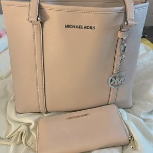 Michael Kors bag and wallet